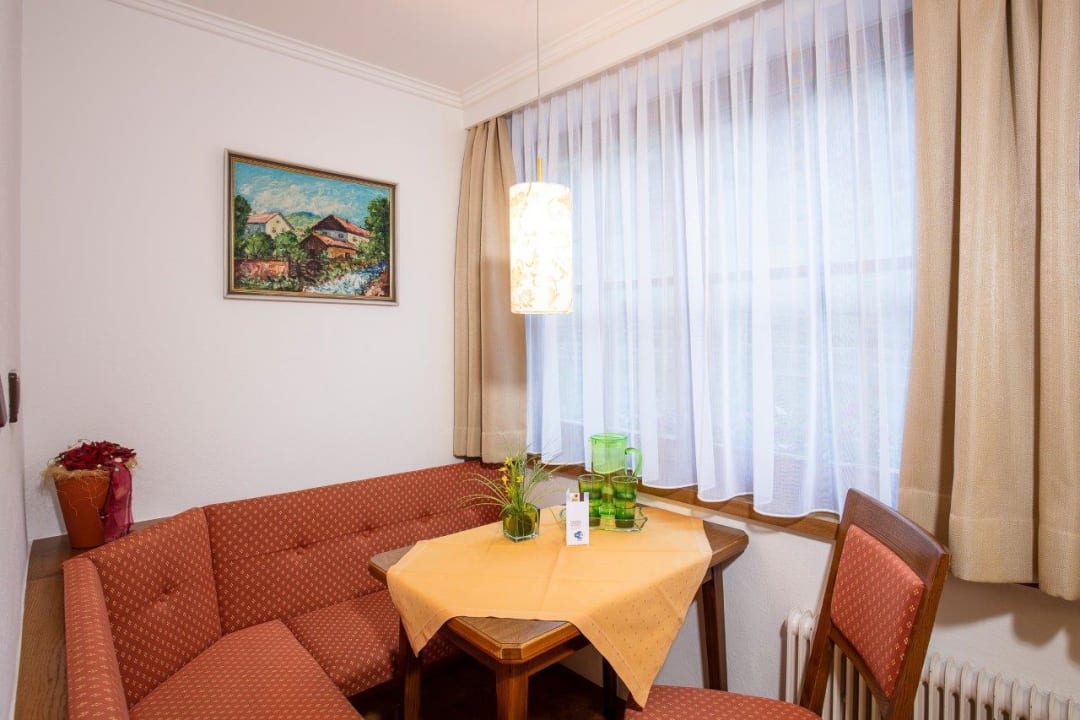 Zimmer Frühstückspension MAIER