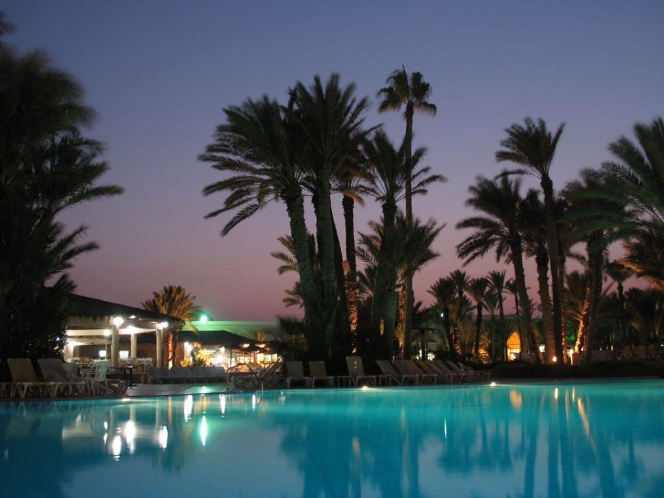 Pool Bereich Zita Beach Resort