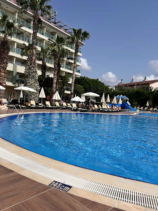 Pool Hotel Gardenia Beach