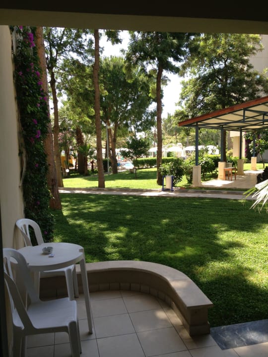 Terrasse Zimmer Erdgeschoss Labranda Alantur Resort