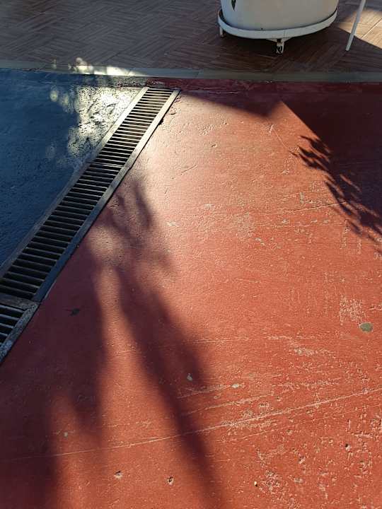 Pool Granada Luxury Okurcalar