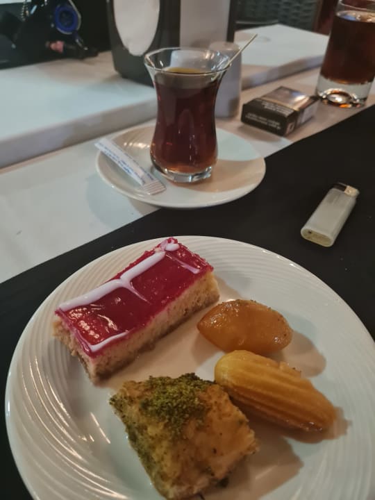 Gastro Side Aquamarin Resort & Spa