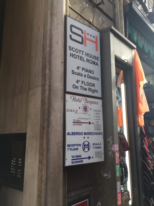 Tür Hotel Scott House