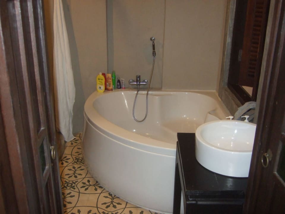 Bad Moracea by Khao Lak Resort