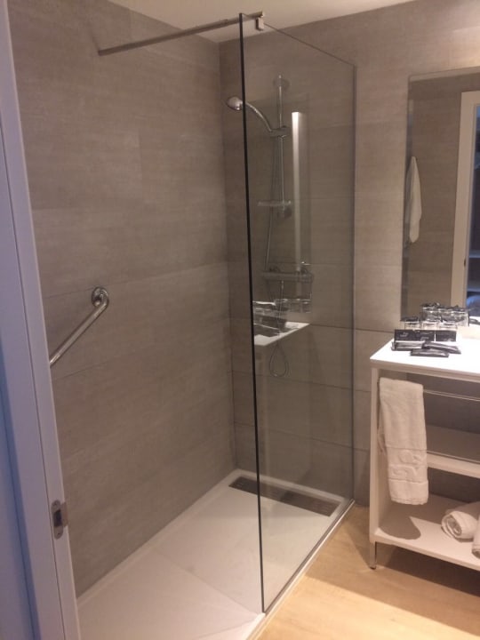 Zimmer HSM Regana - Adults Only