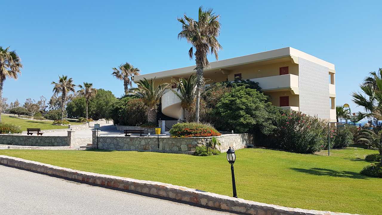 Gartenanlage Hotel Kalithea Horizon Royal