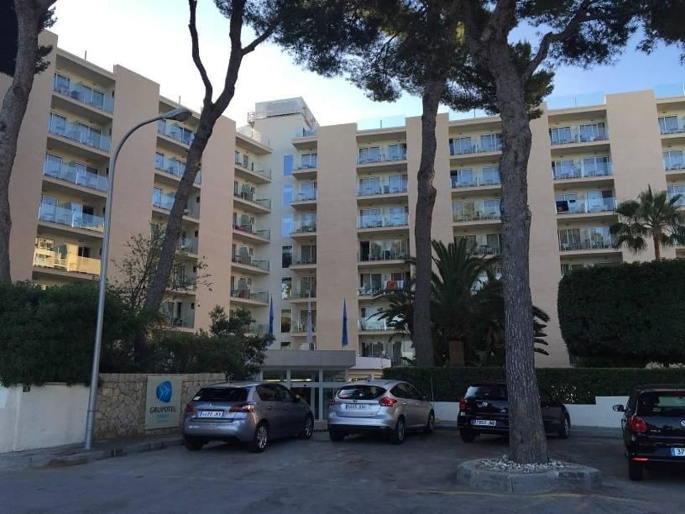 Das Hotel von vorne Grupotel Orient