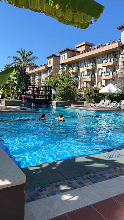 Pool TUI BLUE Xanthe