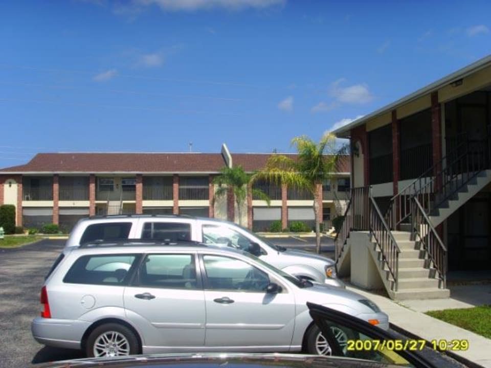 Parkplatz! Außenanlagen! Appartements! Hotel Palm Manor Anlage