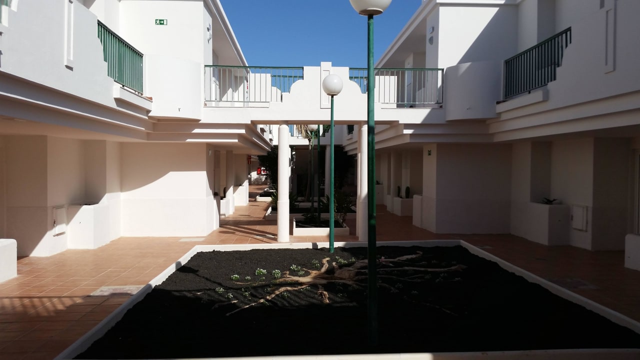 Durchgang H10 Ocean Suites