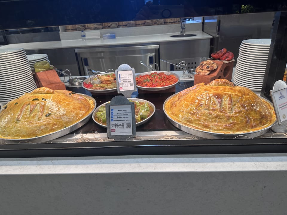 Gastro Hotel Miracle Resort