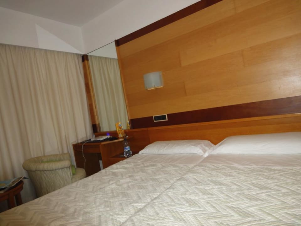 Zimmer Hotel & Spa S'Entrador Playa