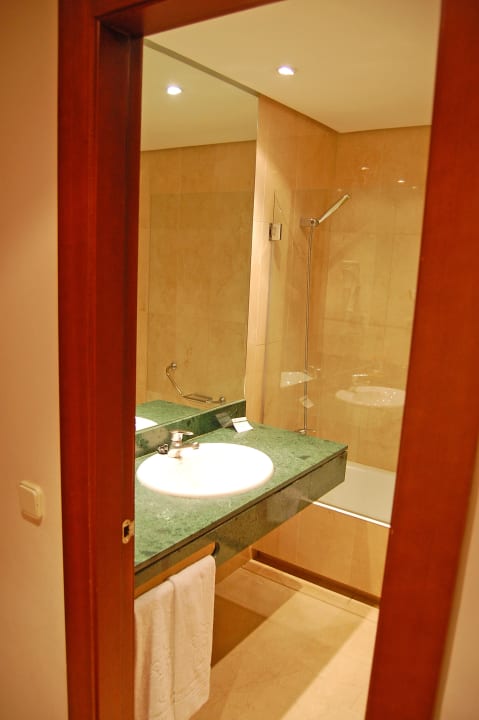 Badezimmer Hotel Rey Alfonso X