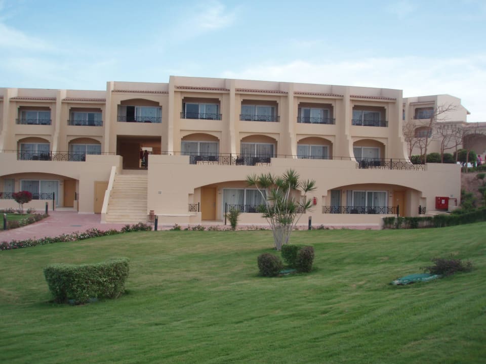 Blick auf Block 2000 Cleopatra Luxury Resort Makadi Bay