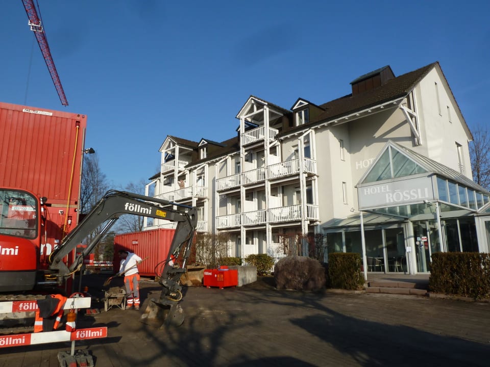 Hotel mit Baustelle Hotel Rössli