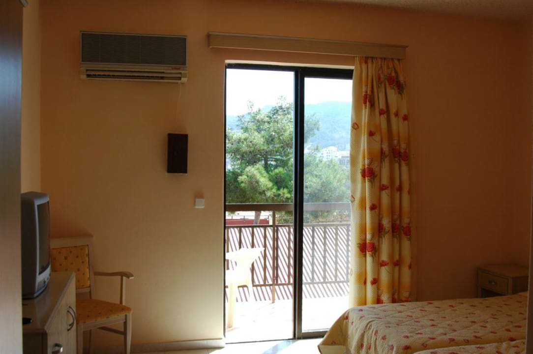 Zimmer mit seilichem Meerblick Hotel Seven Stars