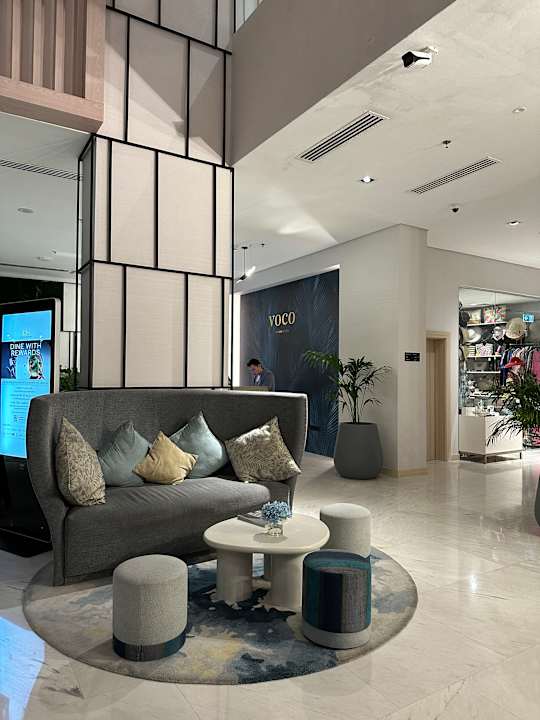Lobby voco Dubai The Palm by IHG