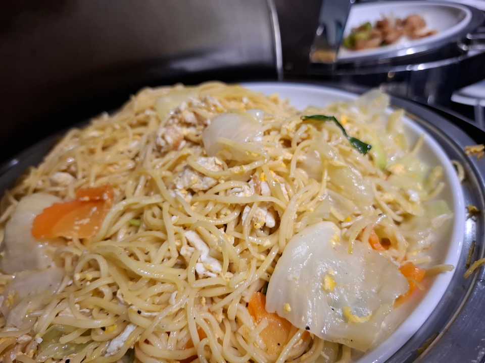 Gastro Laluna Hotel & Resort