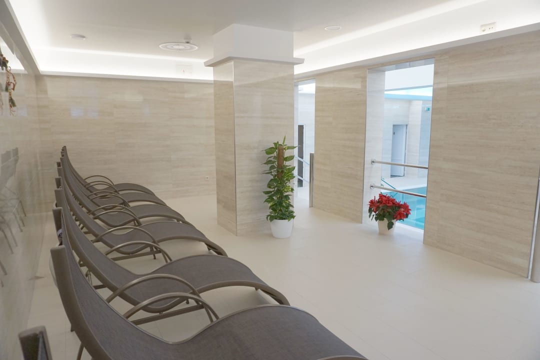 Pool Vltava Ensana Health Spa Hotel