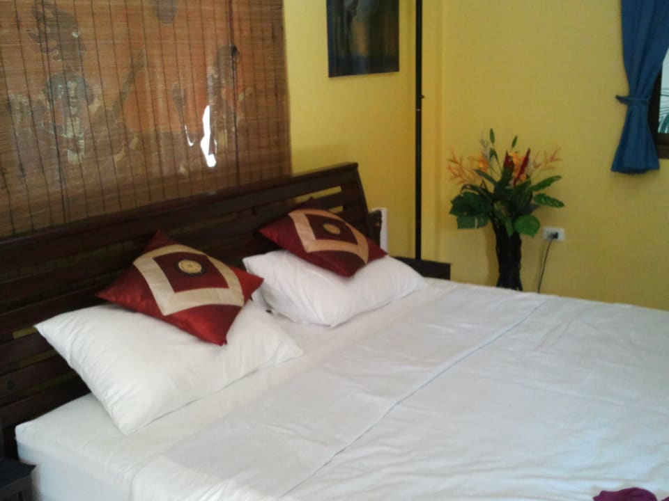 Doppelbett Phuket Lotus Lodge