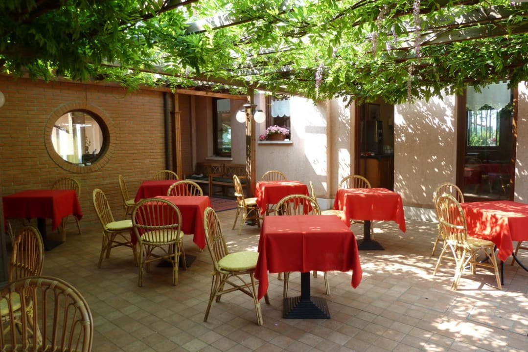 Pergola Hotel Relais Leon d'Oro