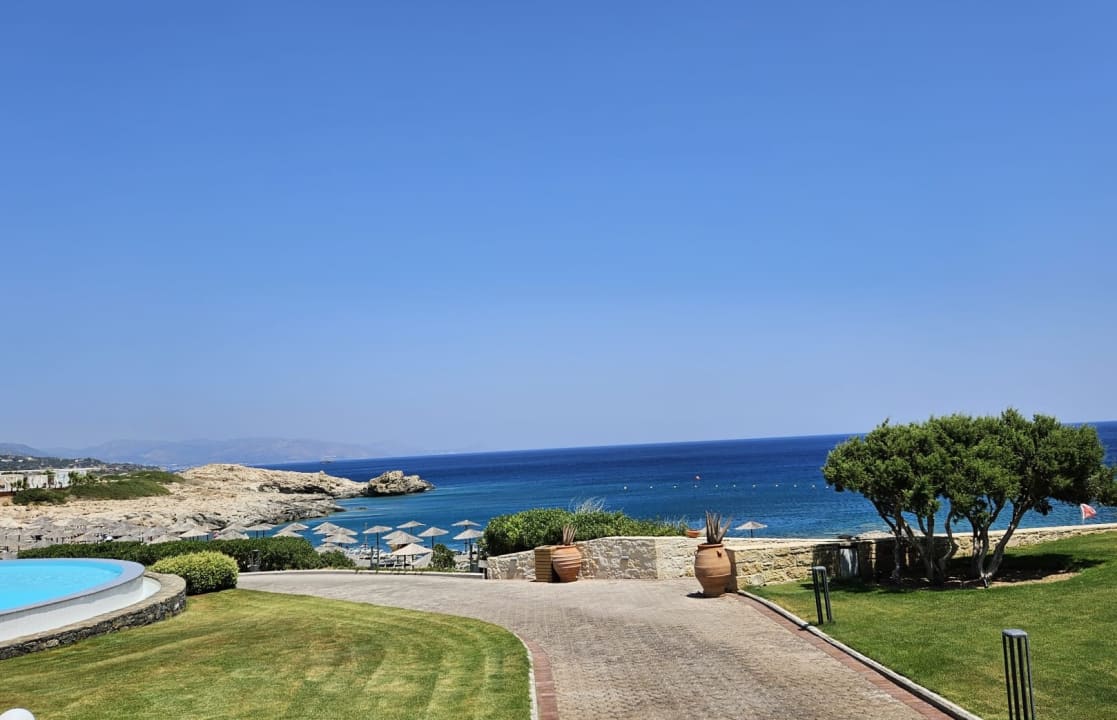 Außenansicht Kakkos Beach Hotel