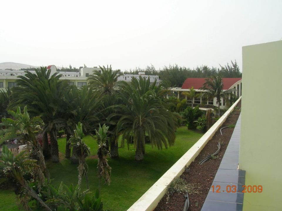 Vom Balkon Richtung Rezeption / Speisesaal SBH Fuerteventura Playa