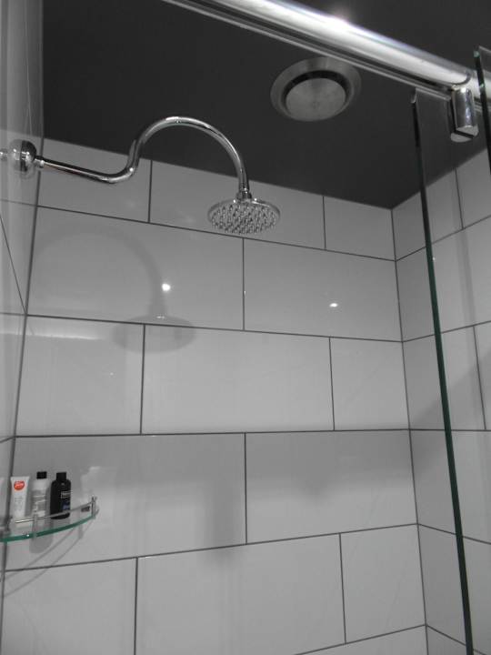 The bathroom ibis Melbourne Swanston Street