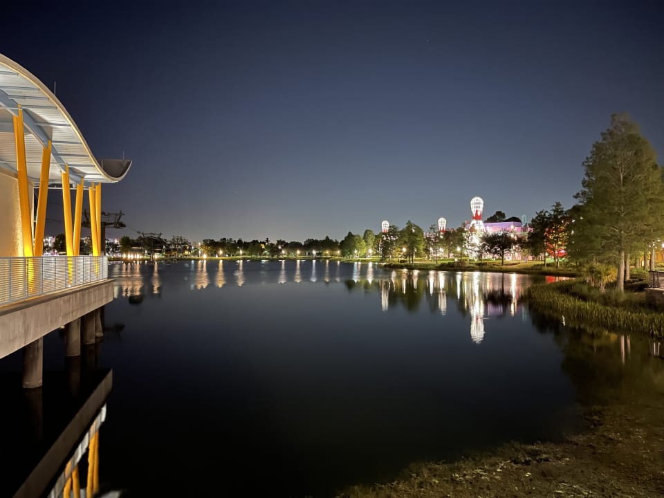 Außenansicht Hotel Disney's Pop Century Resort