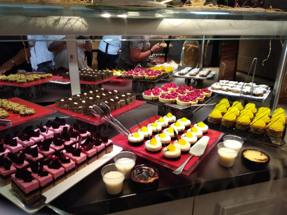 Gastro Well Palace Side