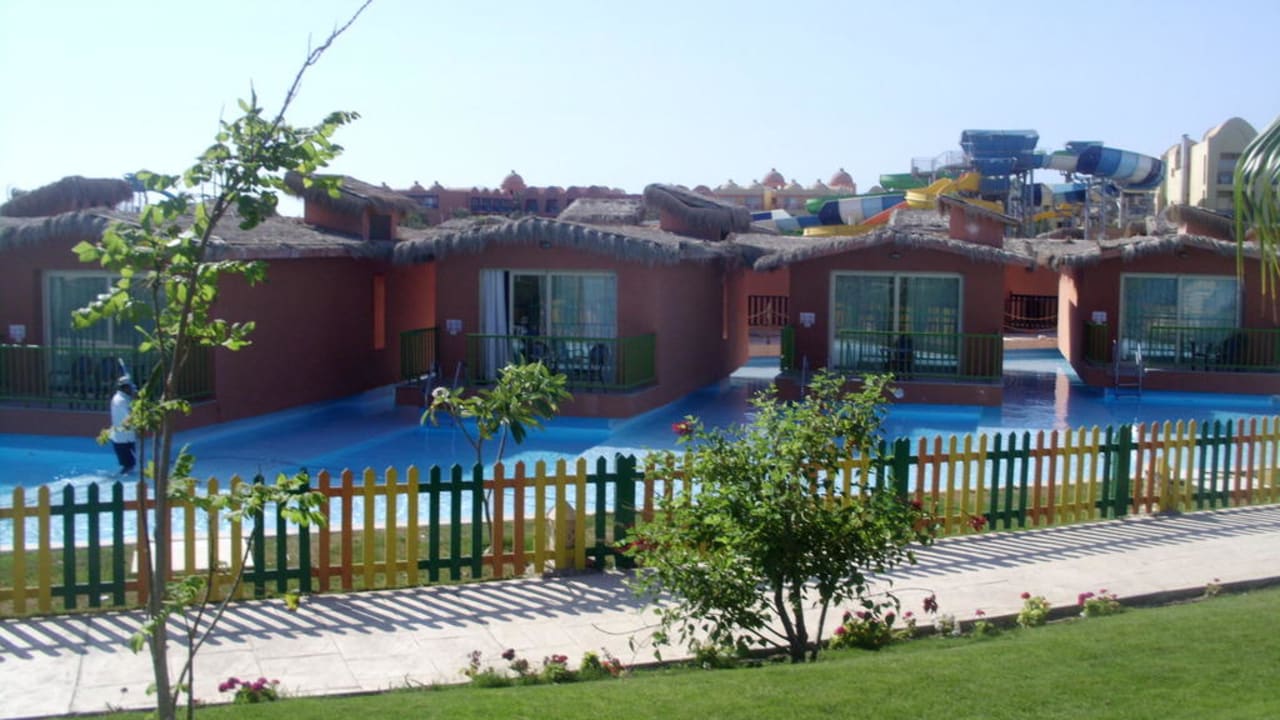 Bungalowy Titanic Beach Spa & Aqua Park