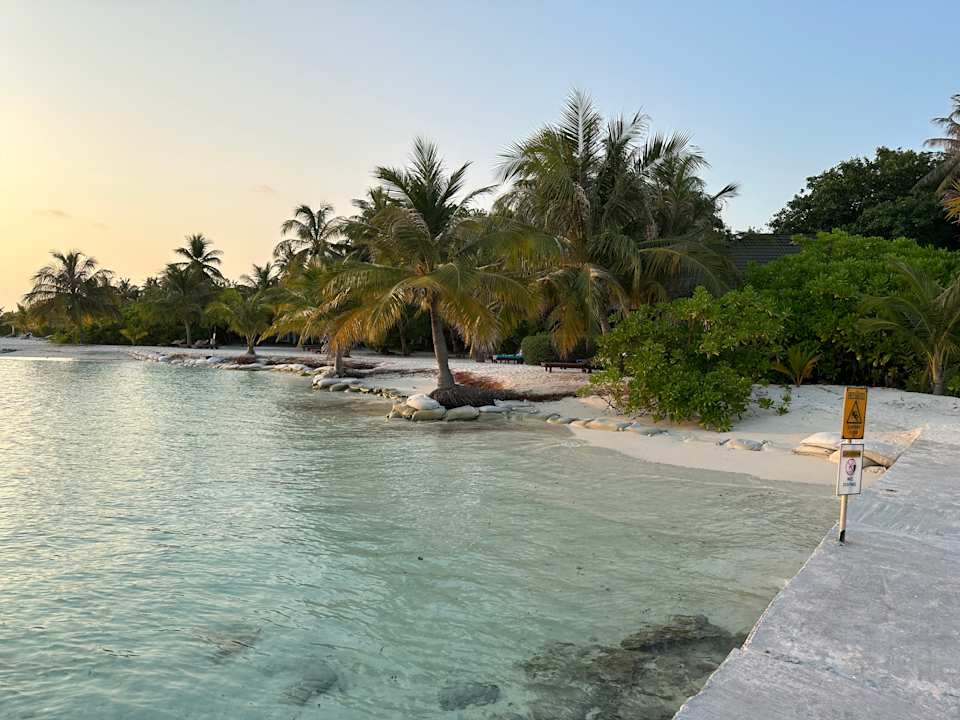Strand Adaaran Select Meedhupparu Island Resort - Premium All Inclusive