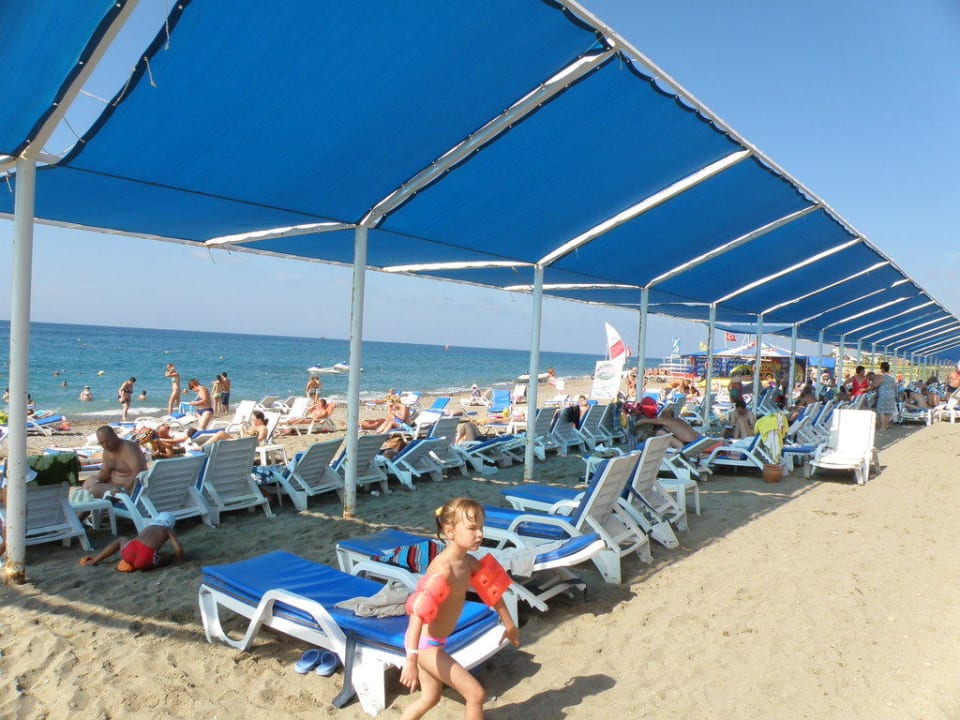 Plaża hotelowa Crystal Admiral