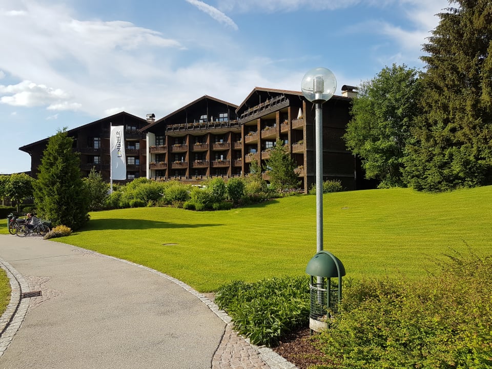 Außenansicht Parkhotel Oberstaufen