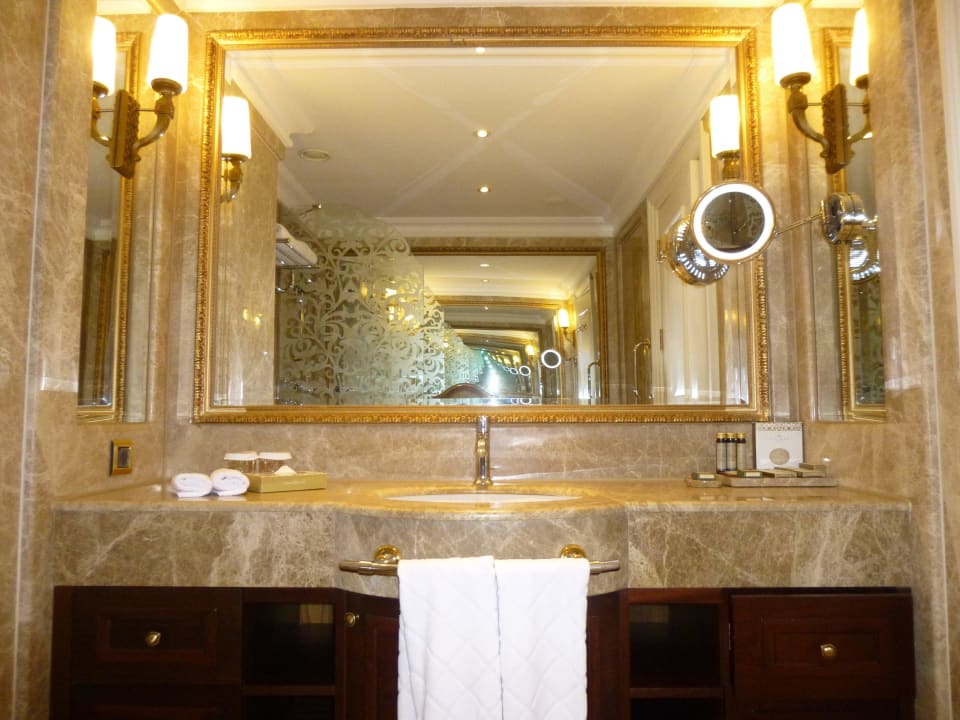 Genügend Spiegel vorhanden Ali Bey Resort Sorgun