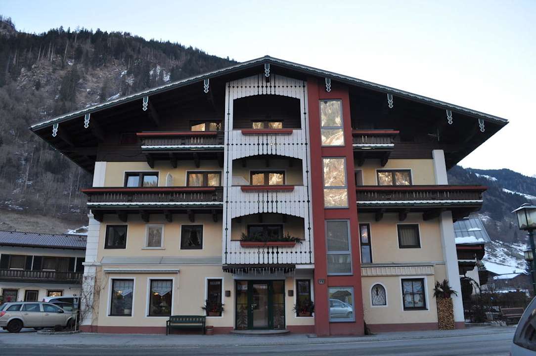 Pension by day Pension Oberreiter Fusch