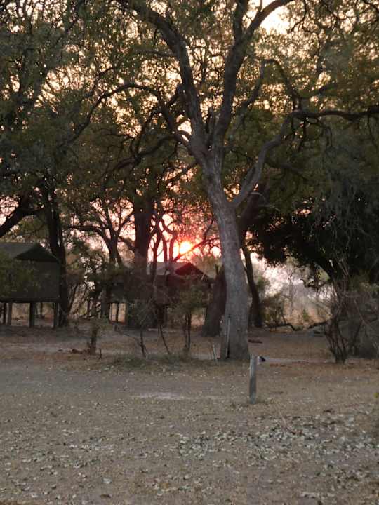 Außenansicht Nkasa Lupala Tented Lodge