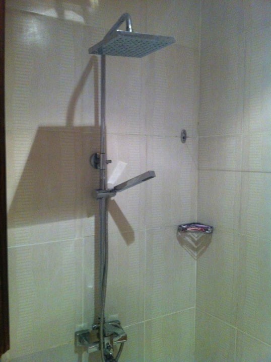 Geile Regendusche Pickalbatros Alf Leila Wa Leila Resort - Neverland Hurghada