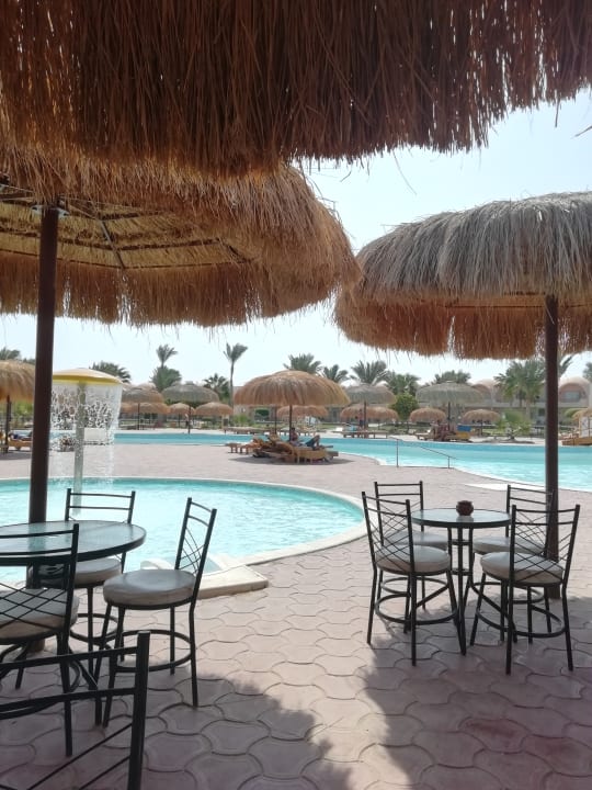 Gastro Three Corners Sea Beach Resort