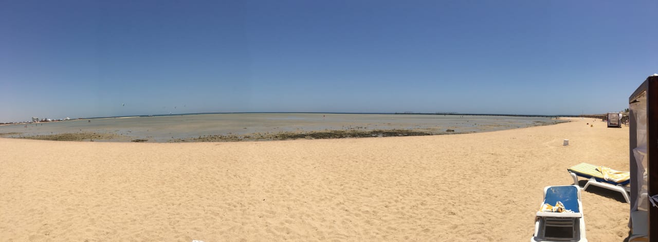 Strand Hotel Titanic Palace