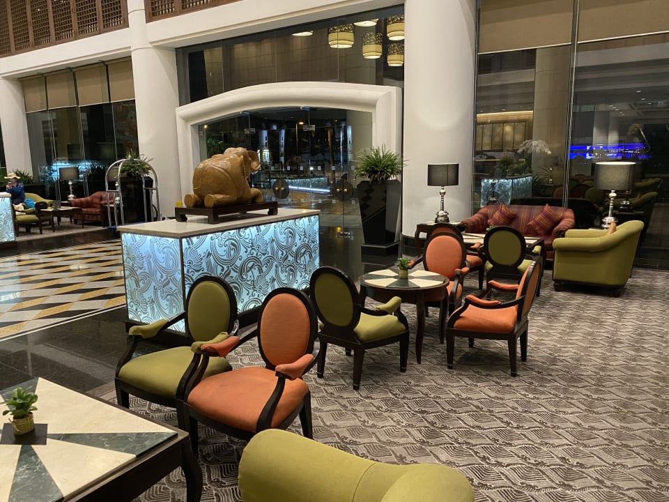 Lobby Hotel Century Park