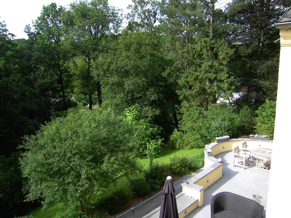 Blick aus dem Morimont Le Manoir De Morimont