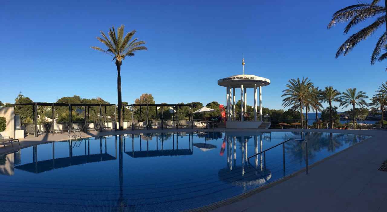 Pool ROBINSON CALA SERENA