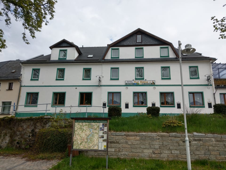 Außenansicht Hotel Gasthof Zur Krone Ebersdorf