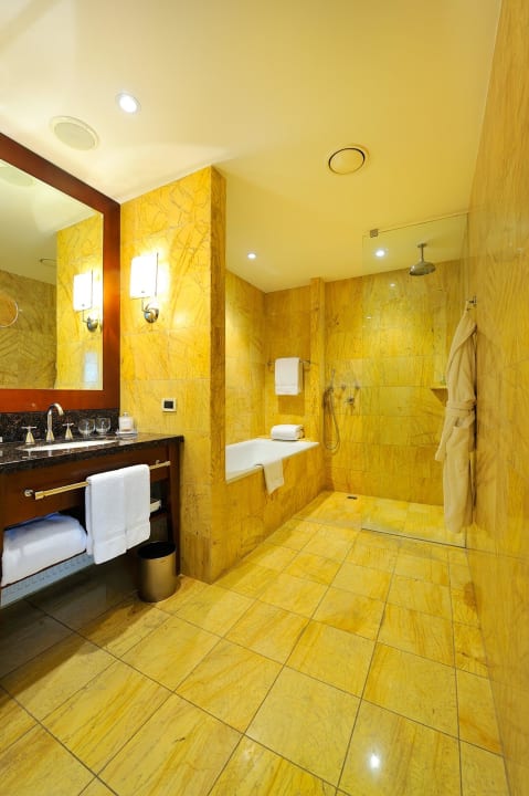 Junior Suite  Regent Warsaw Hotel