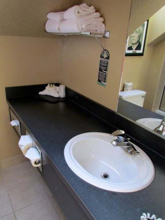 Bad Waterton Lakes Lodge Resort