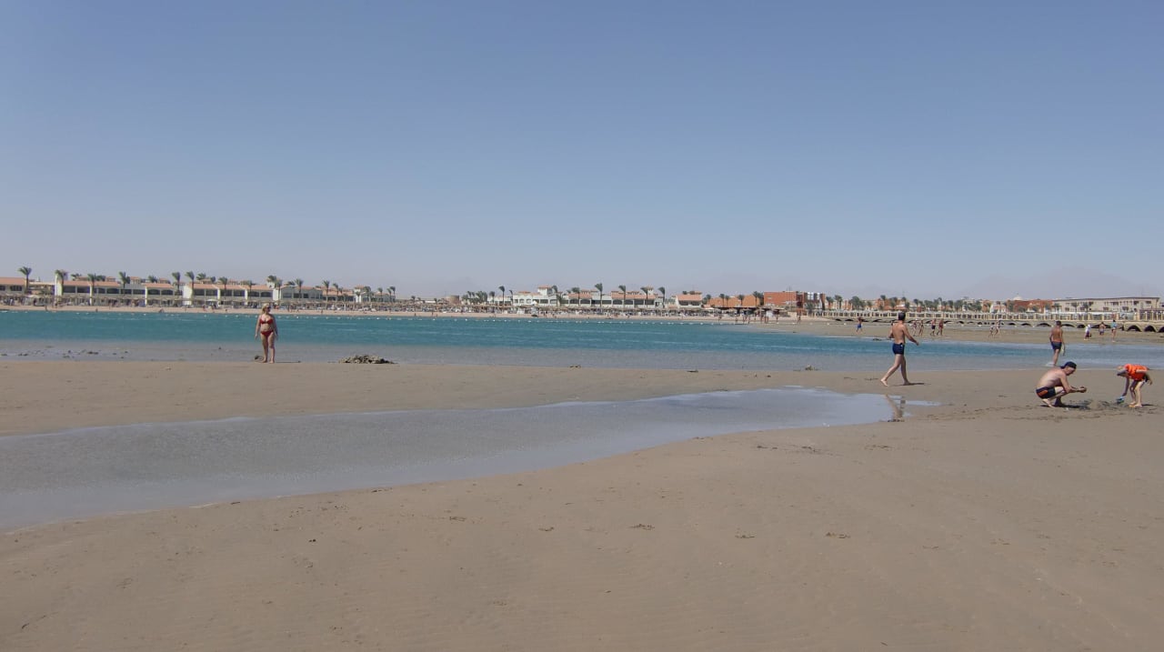 Strand bei Ebbe Dana Beach Pickalbatros Dana Beach Resort - Hurghada