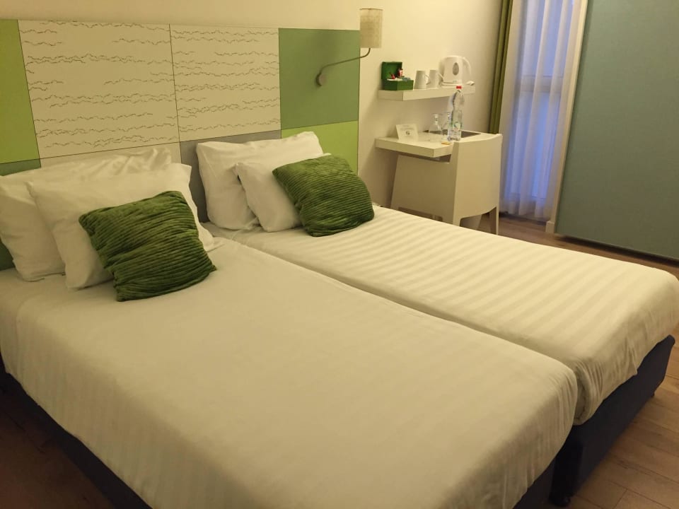 Bett Hotel Prima City