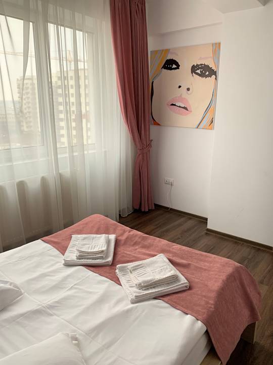 Zimmer Axis Apartments