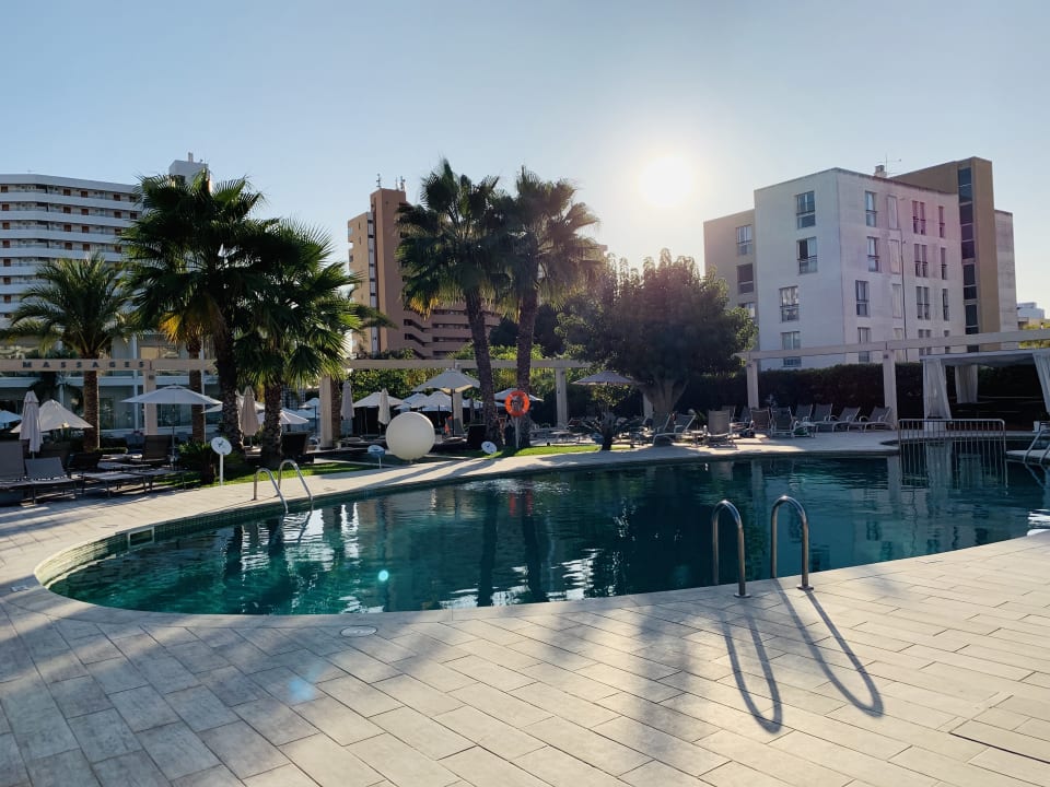 Pool BG Hotel Caballero